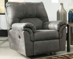 Bladen Signature Design by Ashley Recliner