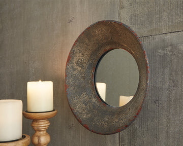 Carine Signature Design by Ashley Mirror