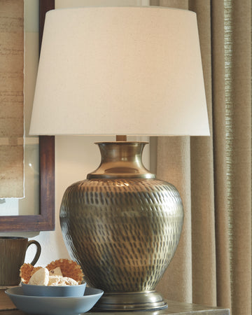 Eviana Signature Design by Ashley Table Lamp