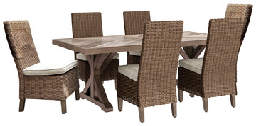 Beachcroft Signature Design Dining Tbale 7-Piece Outdoor Dining Set