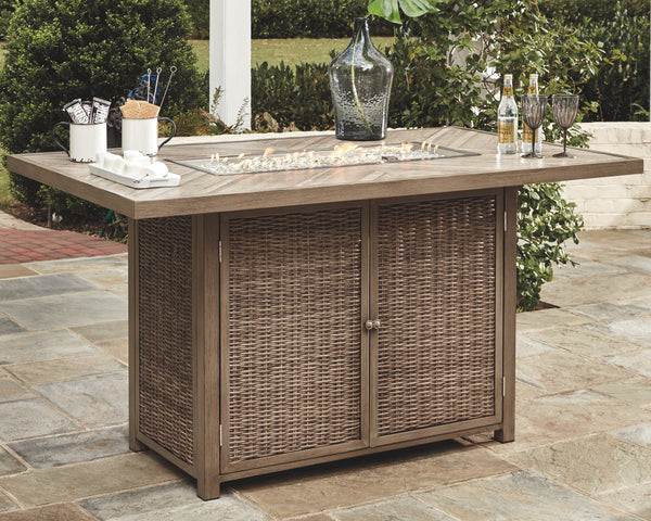 Beachcroft Signature Design by Ashley Pub Table