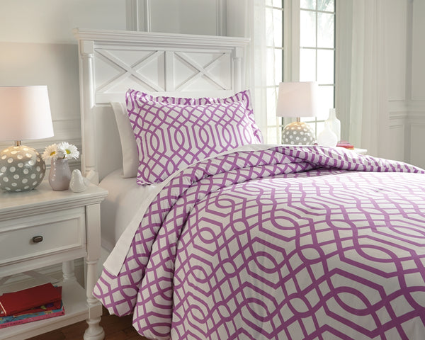 Loomis Signature Design by Ashley Comforter Set Twin