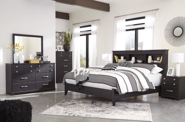 Reylow Signature Design 5-Piece Bedroom Set