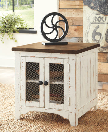 Wystfield Signature Design by Ashley End Table