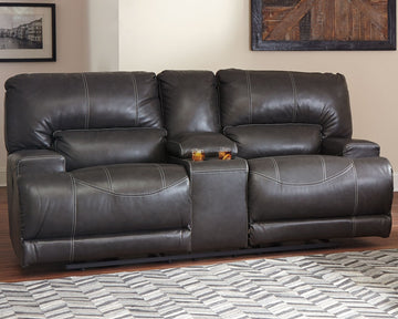 McCaskill Signature Design by Ashley Loveseat