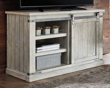 Carynhurst Signature Design by Ashley TV Stand